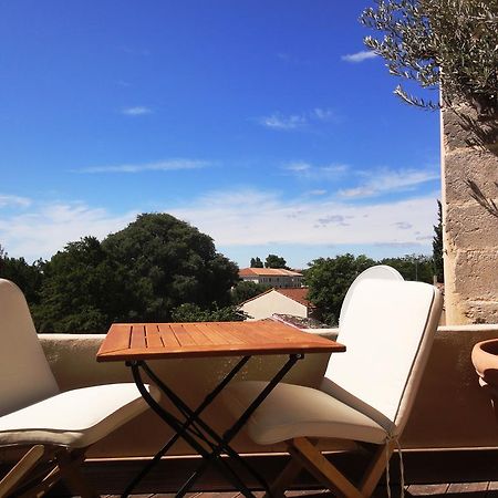 Les Toits D'Uzes Apartment ภายนอก รูปภาพ