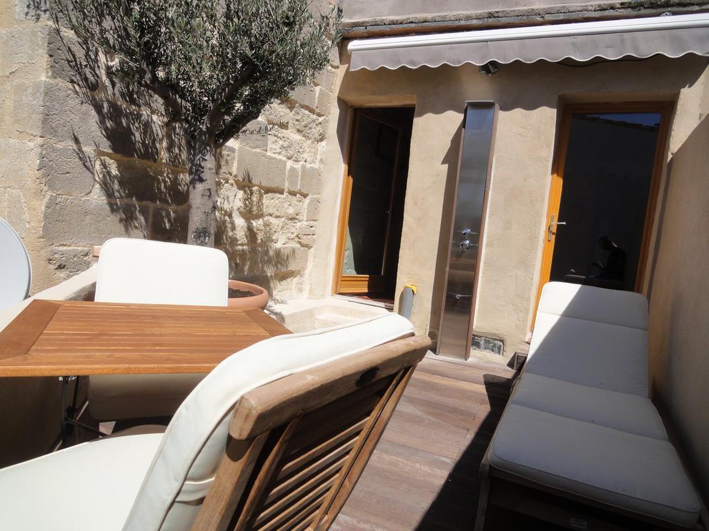 Les Toits D'Uzes Apartment ภายนอก รูปภาพ