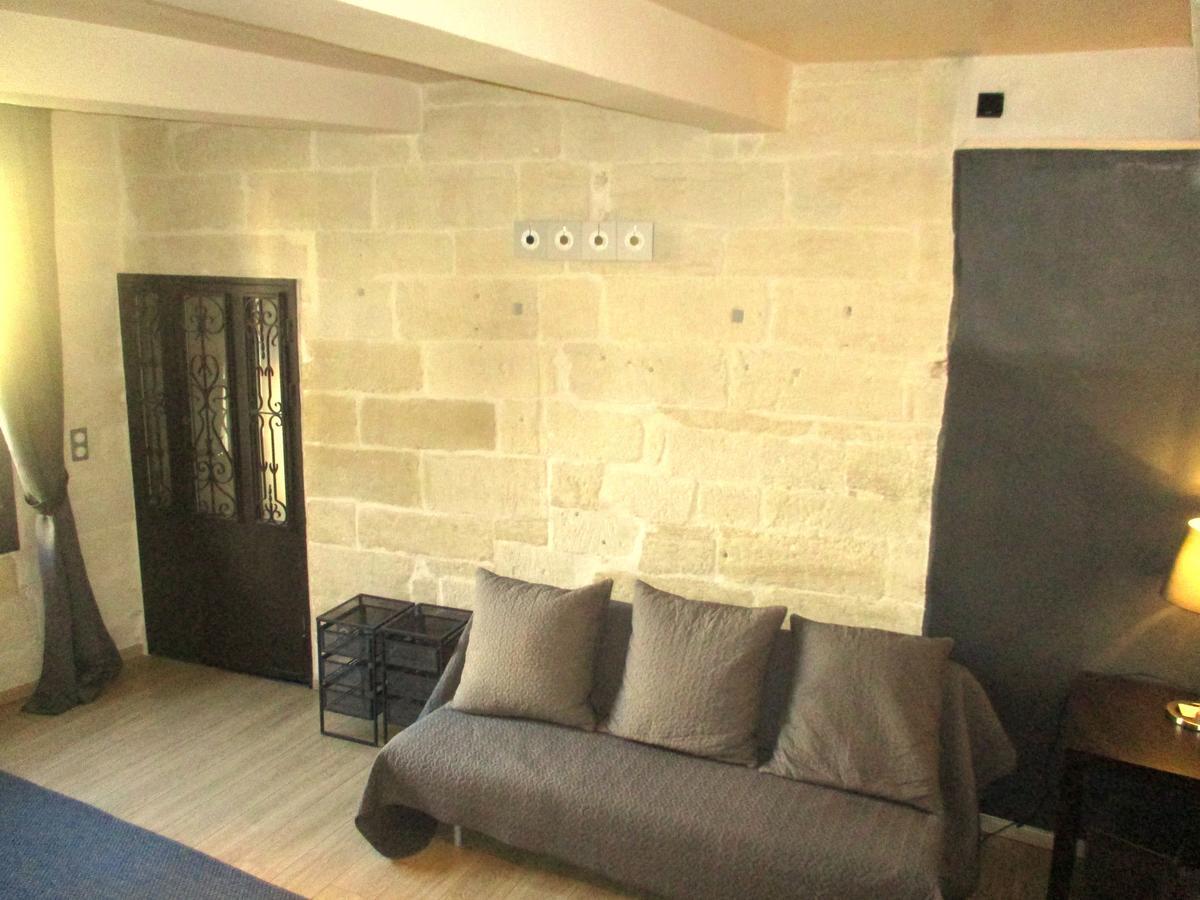 Les Toits D'Uzes Apartment ภายนอก รูปภาพ